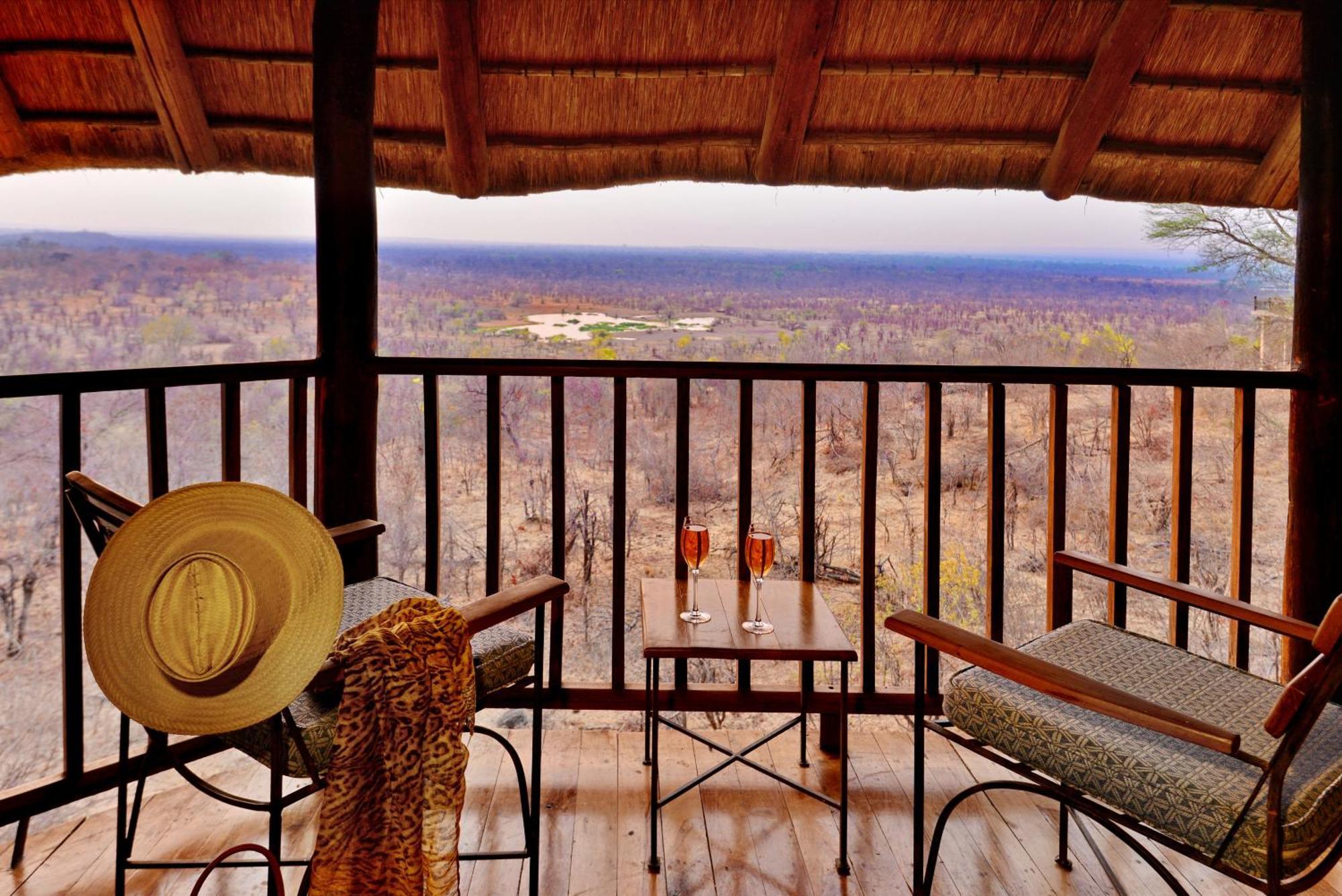 Victoria Falls Safari Lodge Екстериор снимка