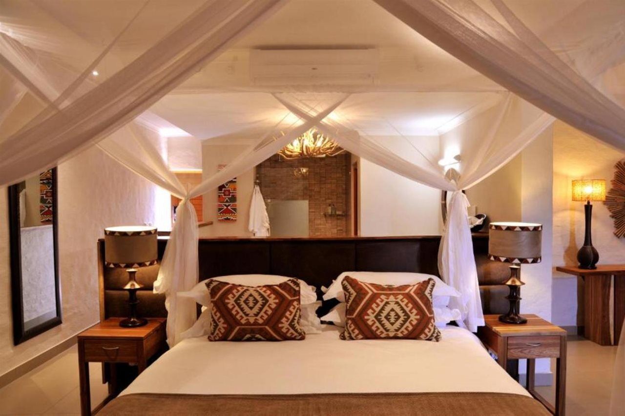 Victoria Falls Safari Lodge Екстериор снимка